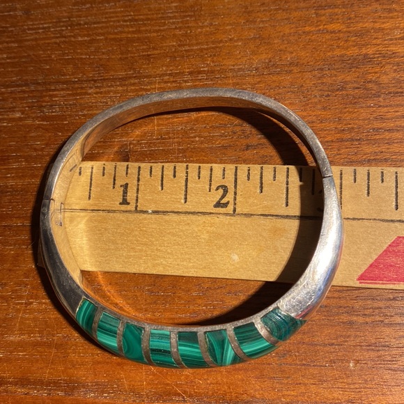 Sterling silver and malachite bangle - Picture 5 of 5
